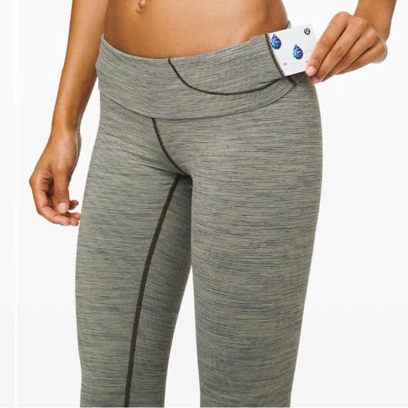 Lululemon Wunder Under High Rise Tight 28" *Luxtreme Sage Green 2 - Picture 4 of 10